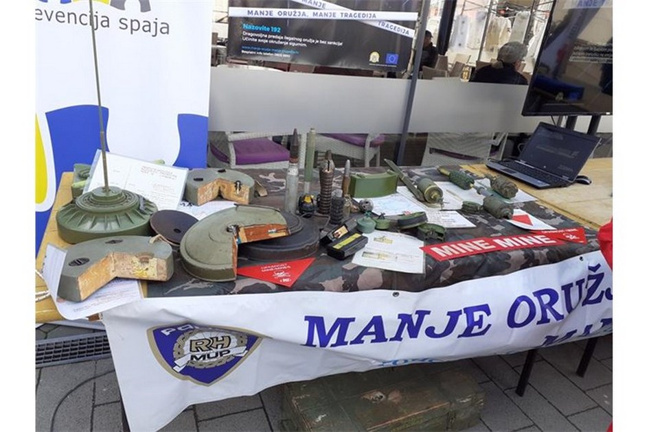 Manje oruzja manje tragedija