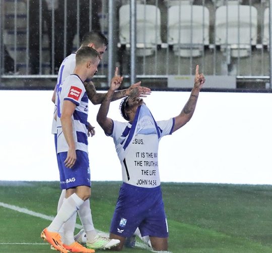 Ramon Mierez za 1 0 Opus Arena