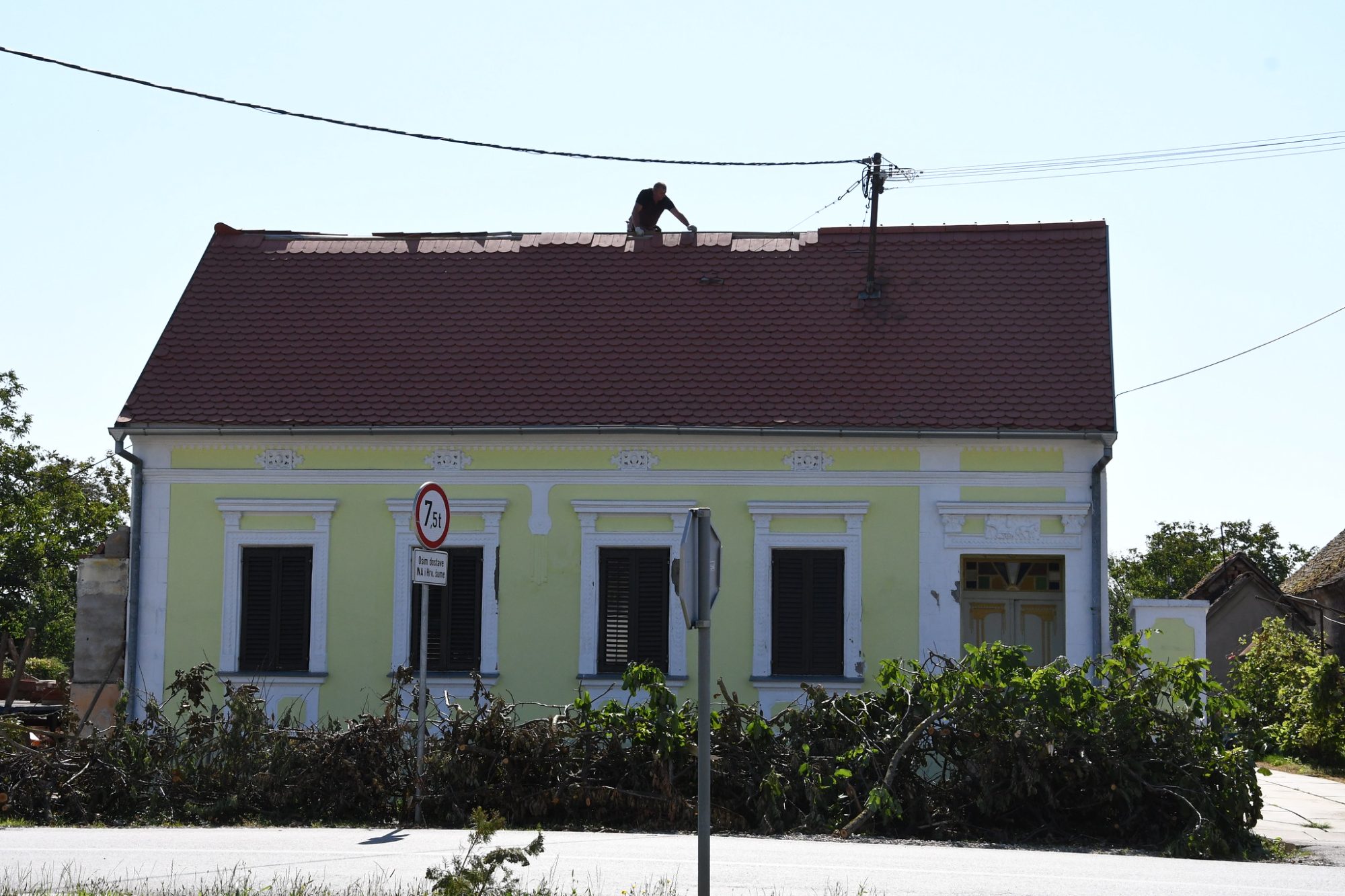 sanacija krovista Otok