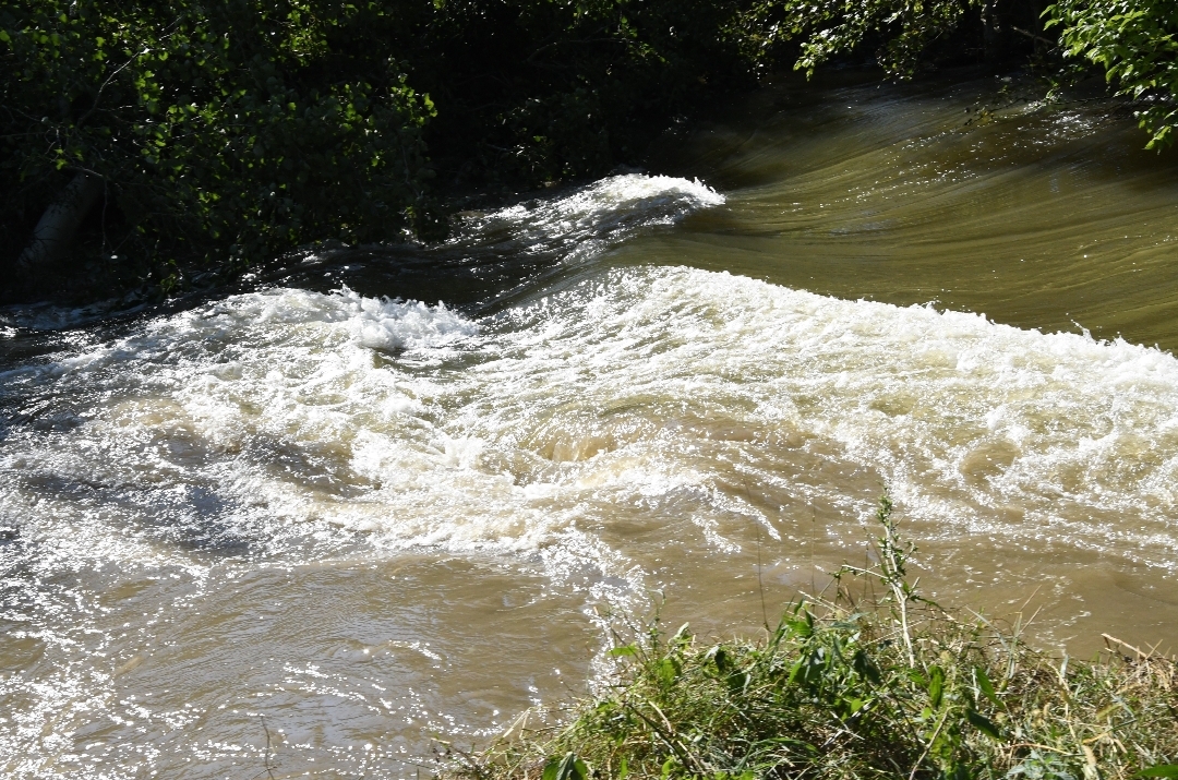 Probiijen nasip pokraj Petrijevaca