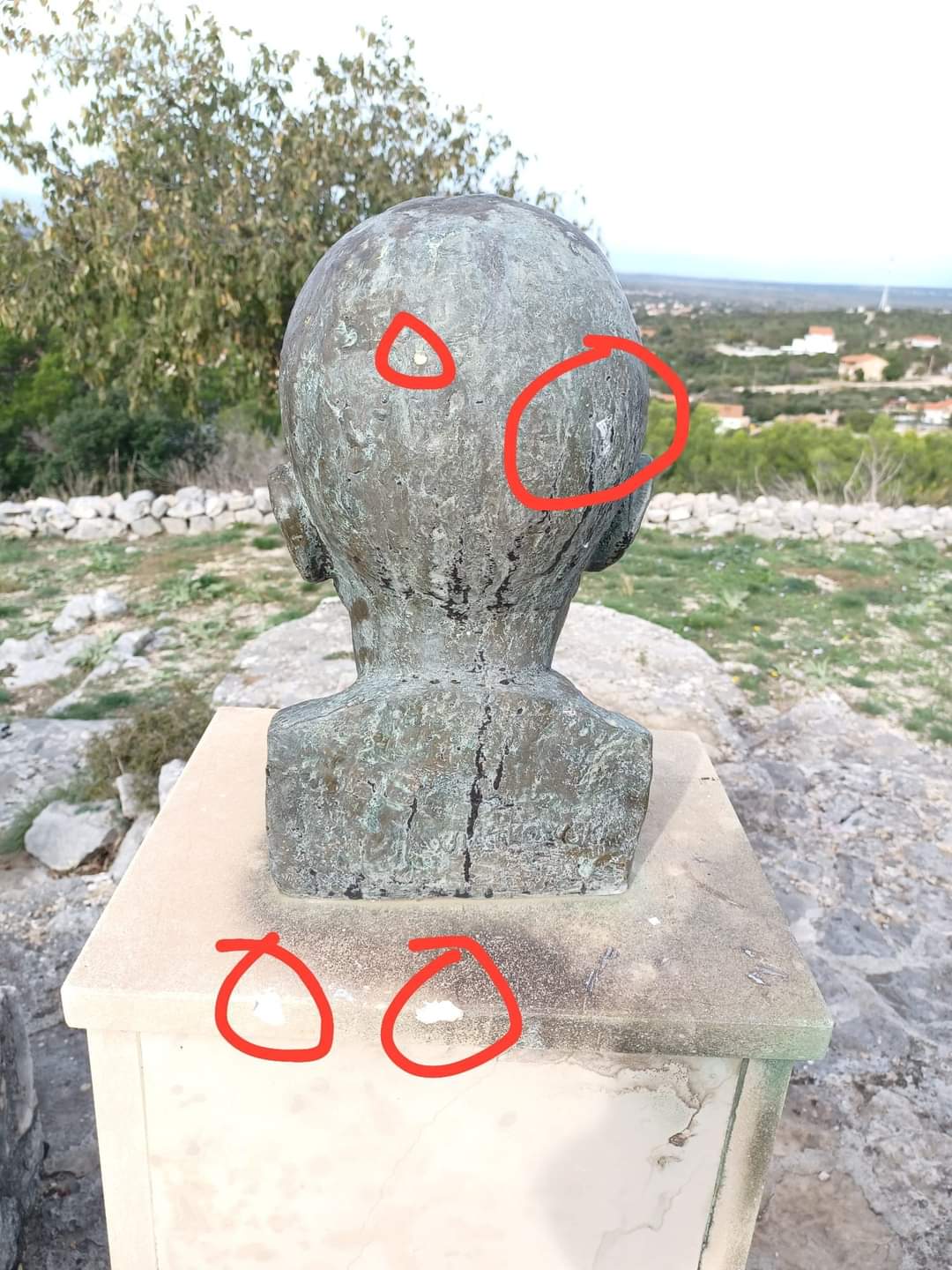 fb img 1698768411529