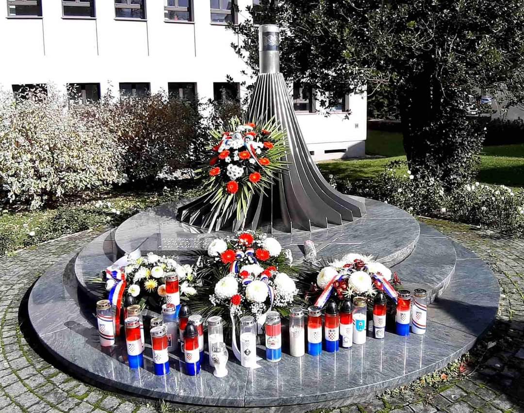 fb img 1698773226130