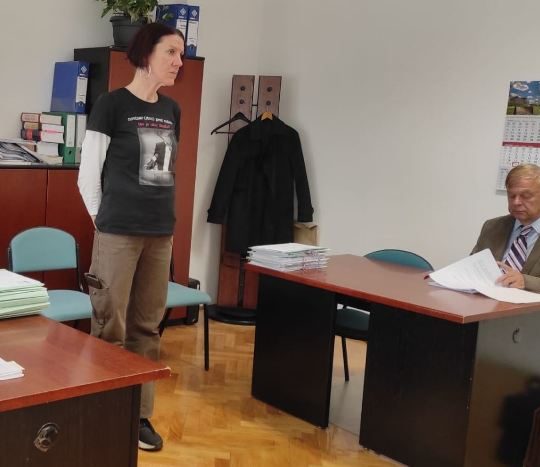 Završilo posljednje ročište suđenja novinarki Ivi Anzulović zbog aktivizma