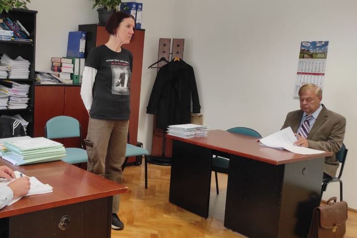 Završilo posljednje ročište suđenja novinarki Ivi Anzulović zbog aktivizma