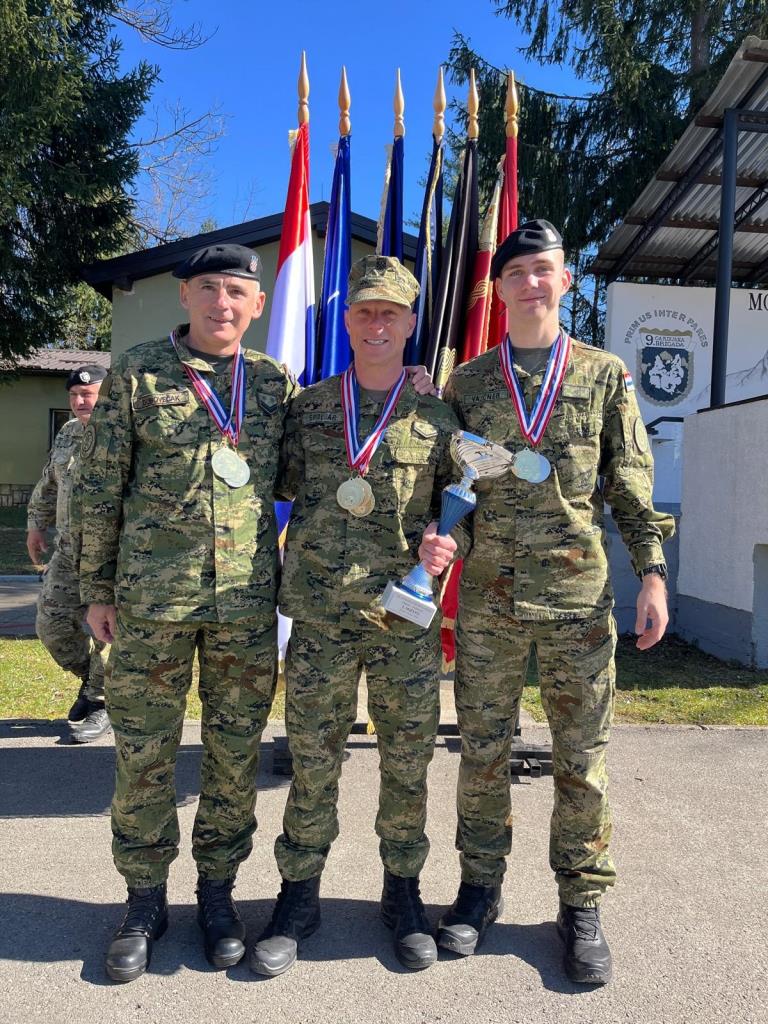 zapovjednitvo za potporu apsolutni pobjednik natjecanja osrh u krosu 53648038062 o