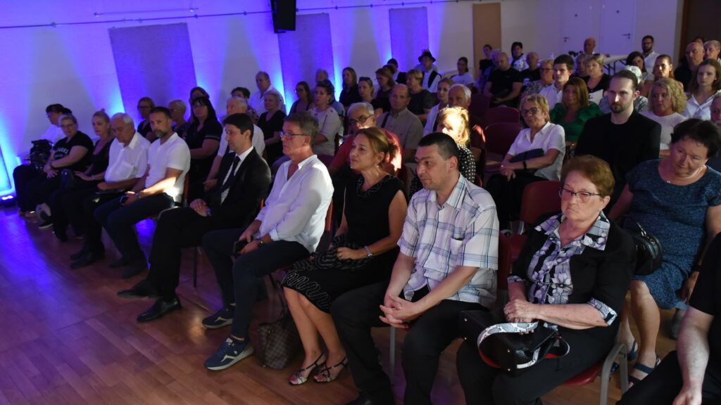 9729671 1024x576 1024x576 1