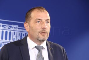Zastupnici IDS-a Dalibor Paus i Loris Pešurić održali konferenciju za medije