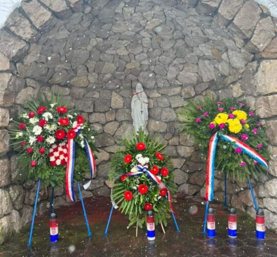 Spomen obiljezje Marinci