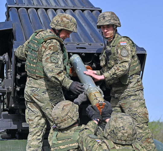 54455954471 13ce7395cf b