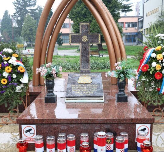 Novi Travnik Spomen obiljezje
