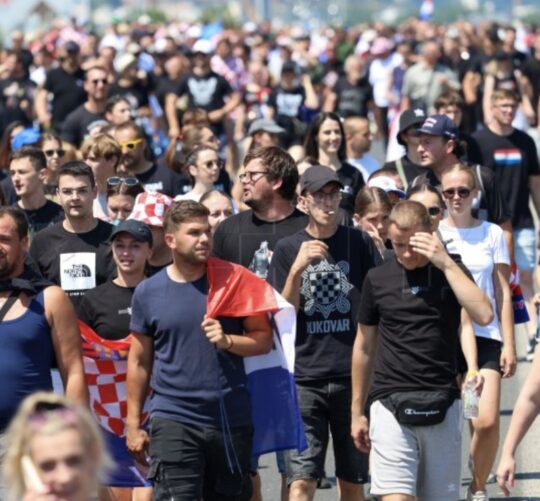 Fanovi se krecu prema Bundeku