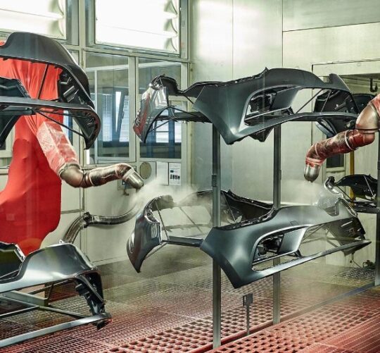 Automobilska industrija Snimak zaslona RevijaHAK