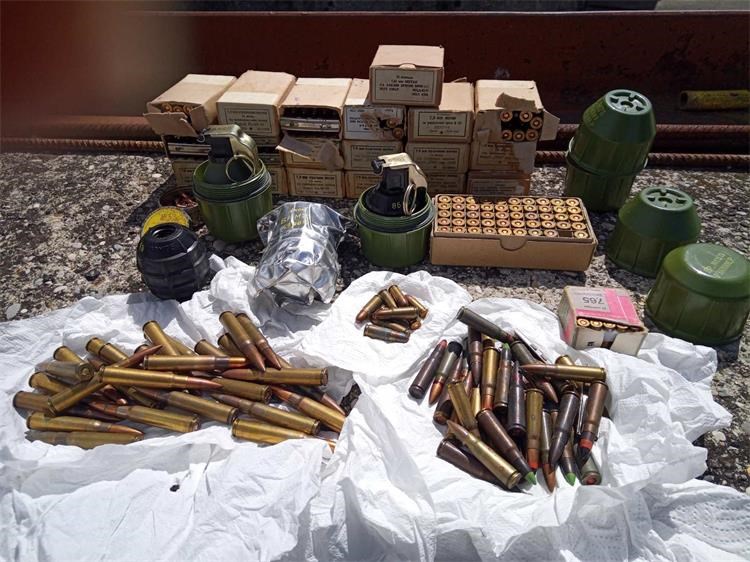 Minsko eksplozivna sredstva