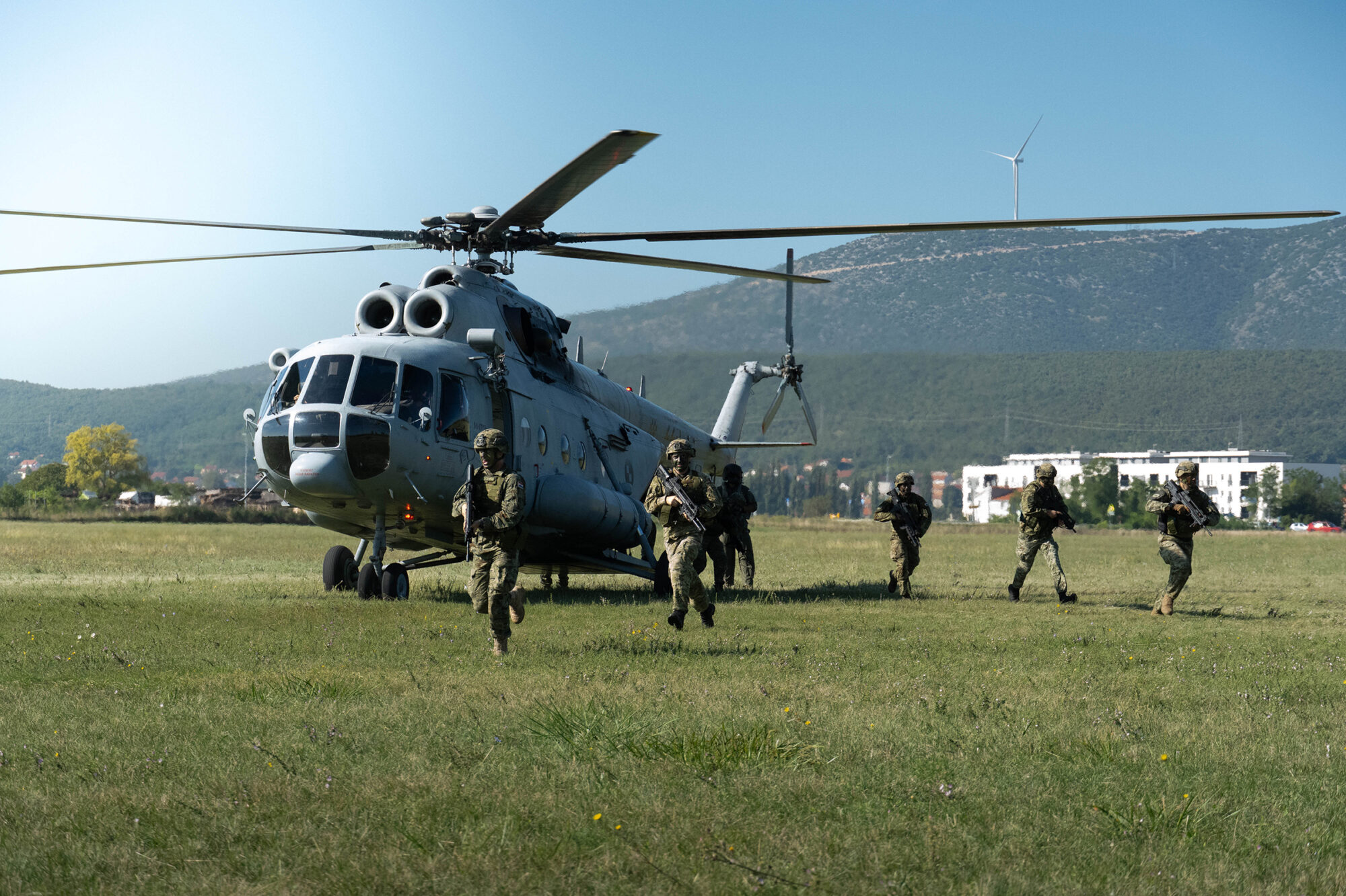 54772396817 dee7508a9e o