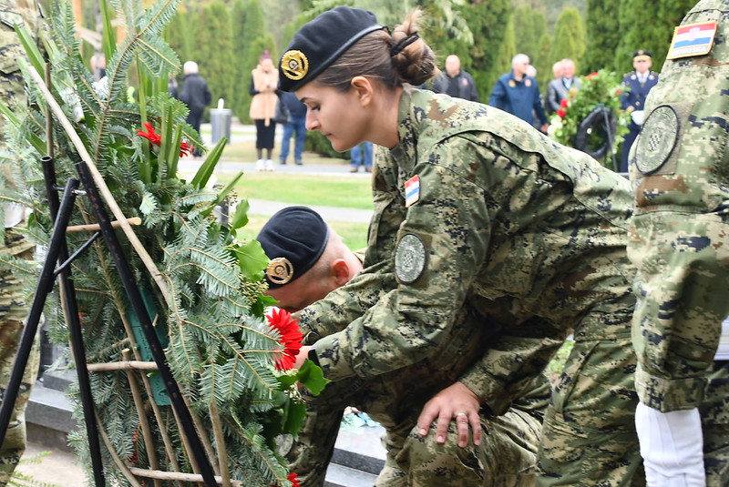 54859088020 4727c0767a c