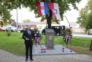 Siroko Polje Spomen obiljezje