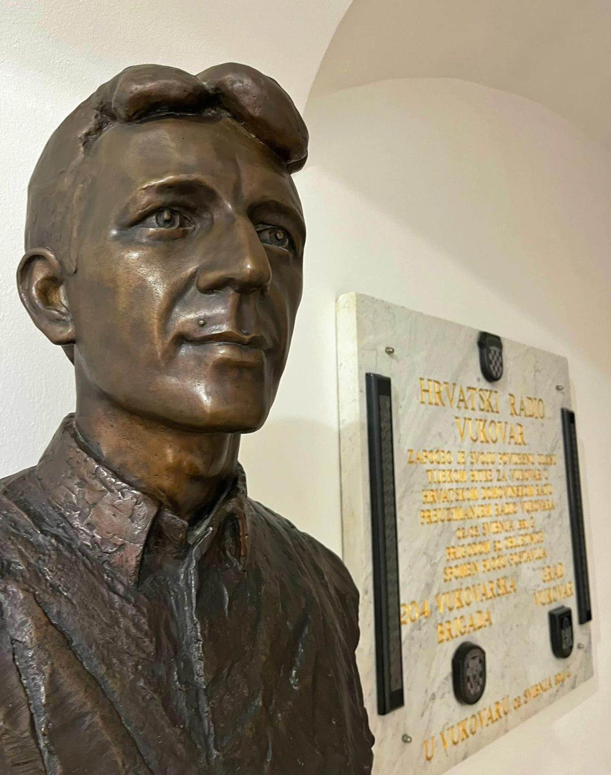 Radio Vukovar Sinisa Glavasevic