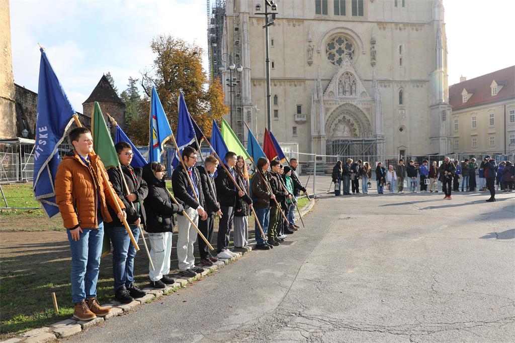 251207 Betlehemsko svjetlo 2