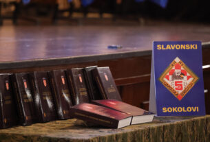 Monografija 5. gbr Solovi