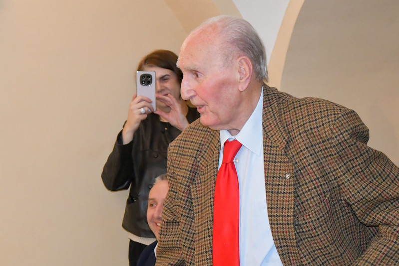 prof. emeritus Antun Tucak prof. emeritus Antun Tucak