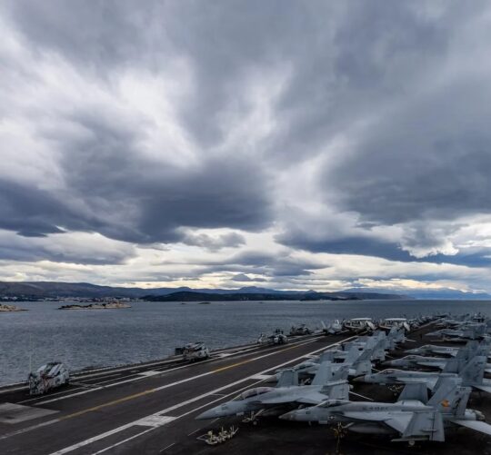 Nosač zrakoplova USS Gerald R. Ford u Splitu