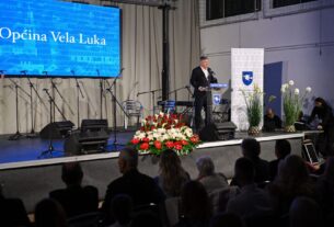 Općina vela Luka_ predsjednik republike zoran Milanović