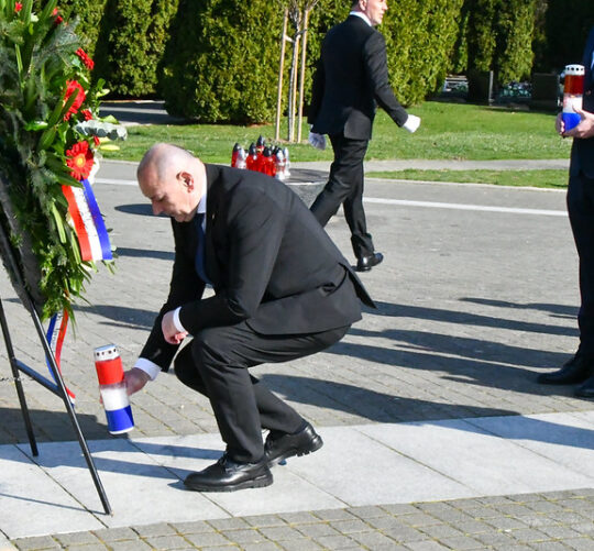 Petrovačka dola – terenska istraživanja i potraga za nestalima iz Domovinskog rata