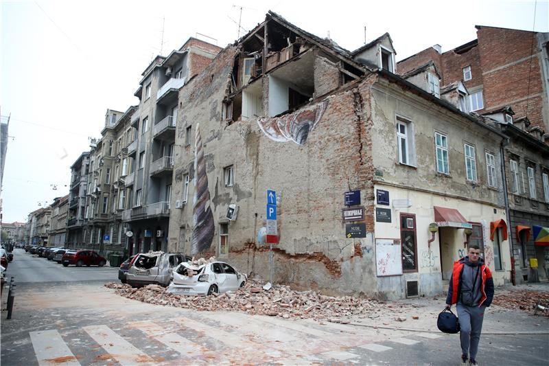 Treći potres jakosti 3,7 potresao je u nedjelju ujutro u 7,41 sati Zagreb i okolicu.