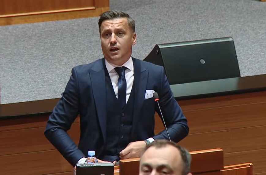 Ante Kujundžić MOST, Hrvatski sabor