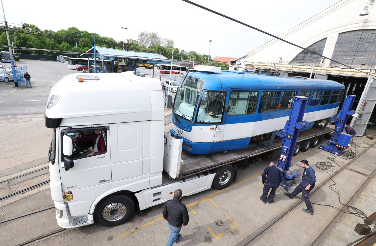 Osijek darovao tramvaje ukrajinskom gradu Žitomiru