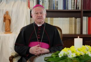 Uskrsna poruka nadbiskupa Zdenka Križića