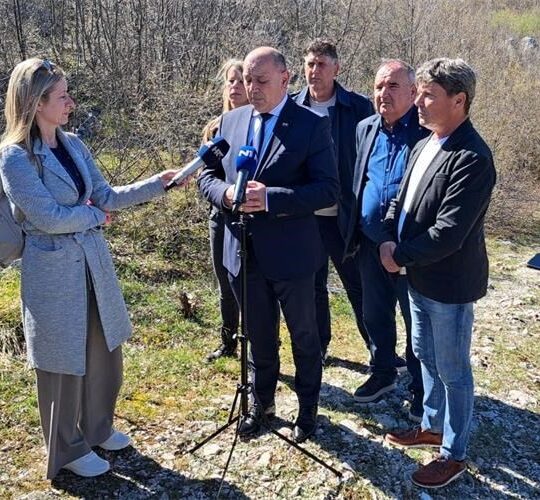 poratni zločini, Medv jame, Tomo Medved,