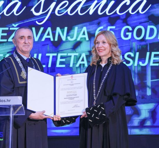 Ekonomski fakultet u Osijeku