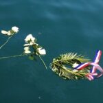 Vijenci za stradale na brodu 'Aurora'