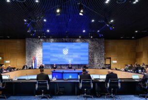 Povijesna ulaganja: Vlada RH miče naplatne kućice i ulaže 1,7 milijardi eura u obranu!