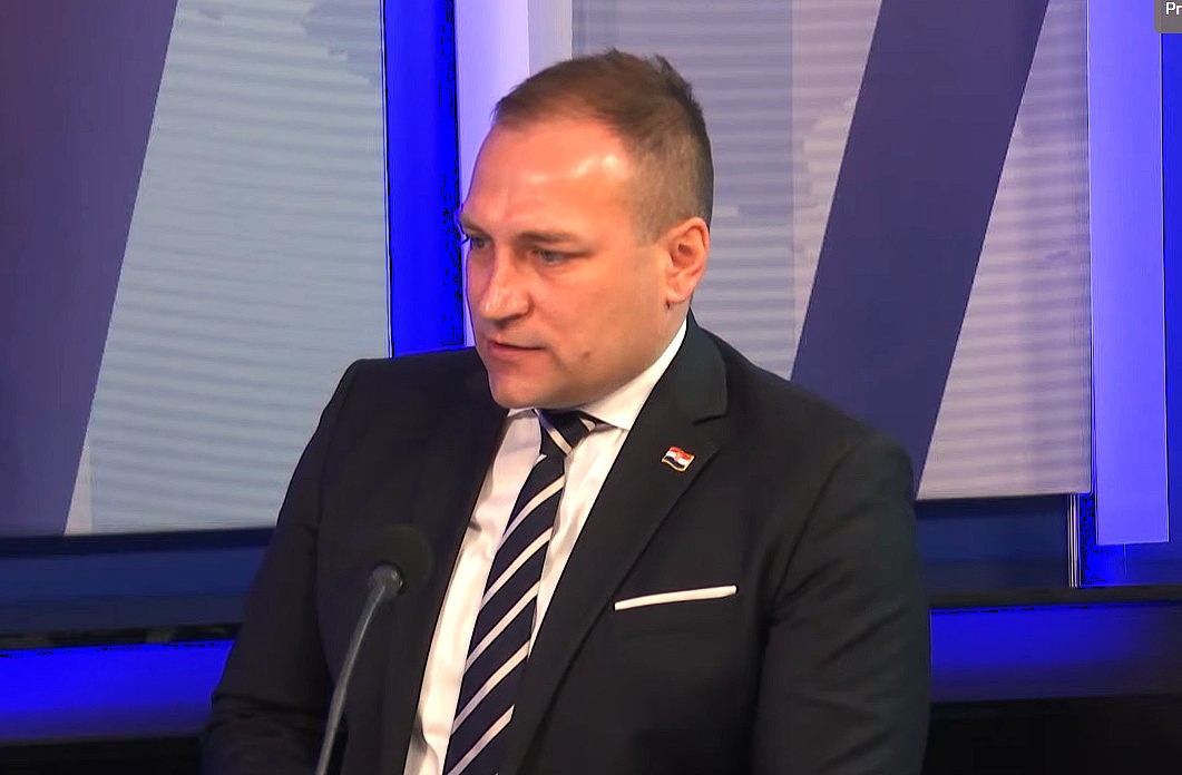 David Vlajcic ministar poljoprivrede sumarstva i ribarstva u HRT ovoj emisiji A sada Vlada potpore poljoprivredi