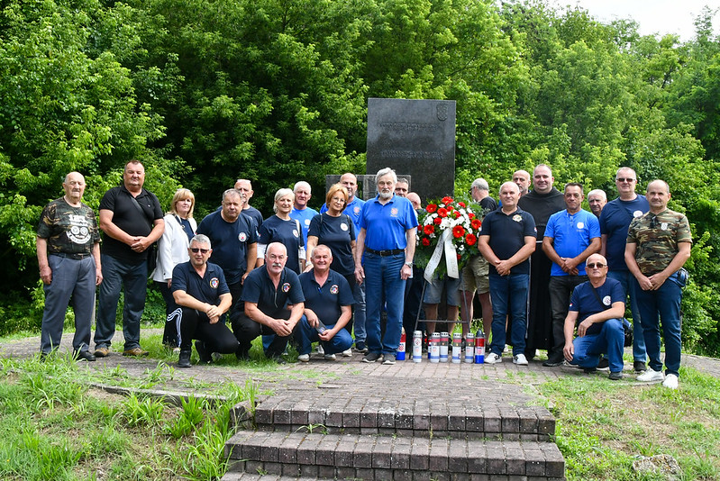 Odrzan 21. Memorijal Treci travanj u Beliscu Memorijal Treći travanj