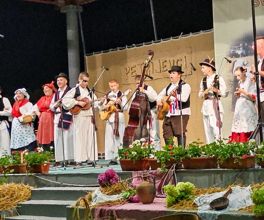 Petrijevačke žetvene svečanosti