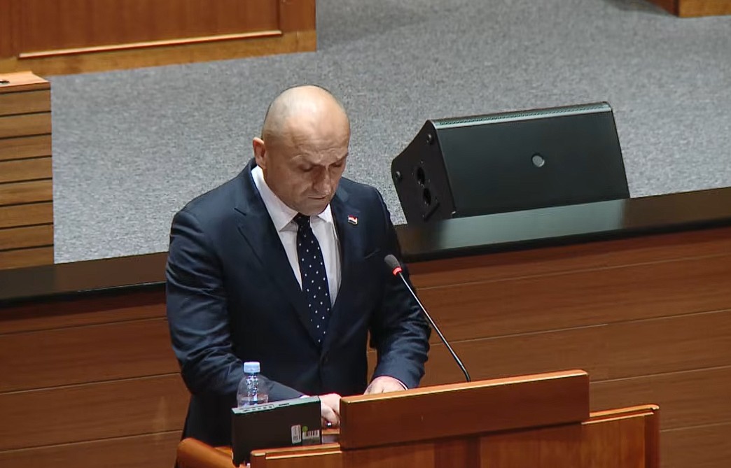 Ivan Anusic Hrvatski sabor Izvješće o obrani