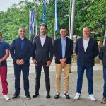Na osjeckom Trgu slobode danas je odrzana konferencija za medije politicke stranke Most Spaljivanje otpada u Našicama