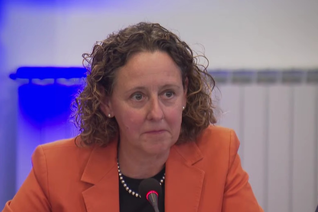 Nina Obuljen Korzinek