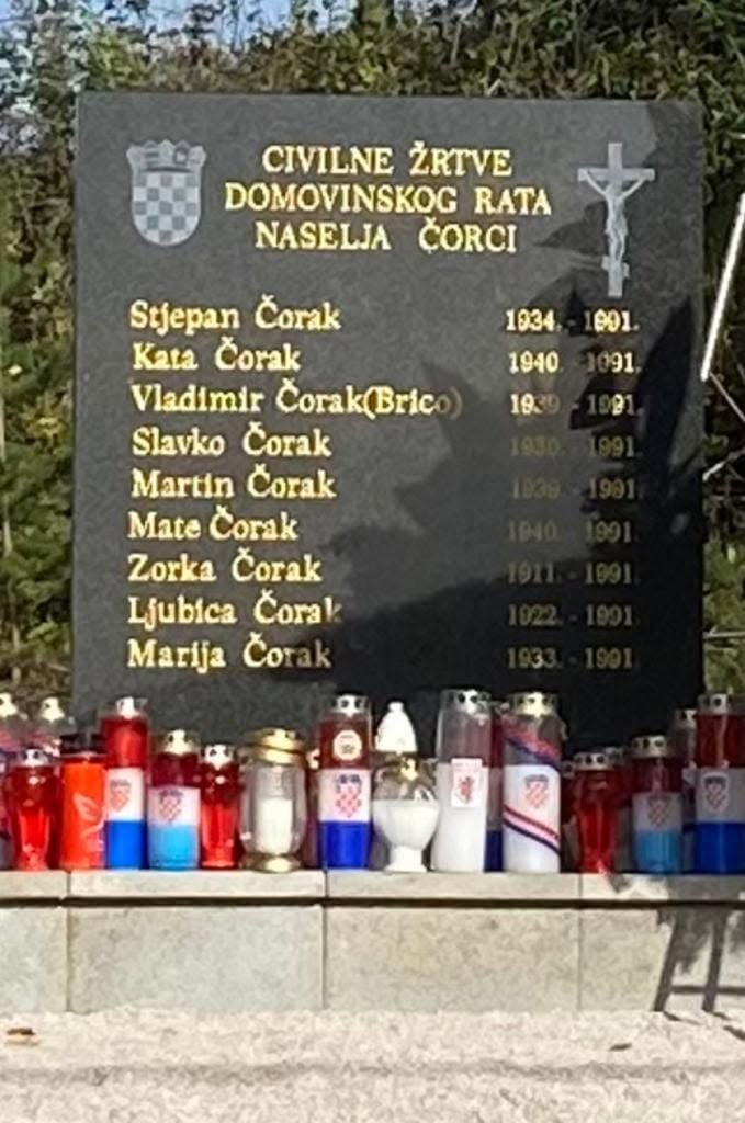 Obitelj Corak Spomen obiljezje