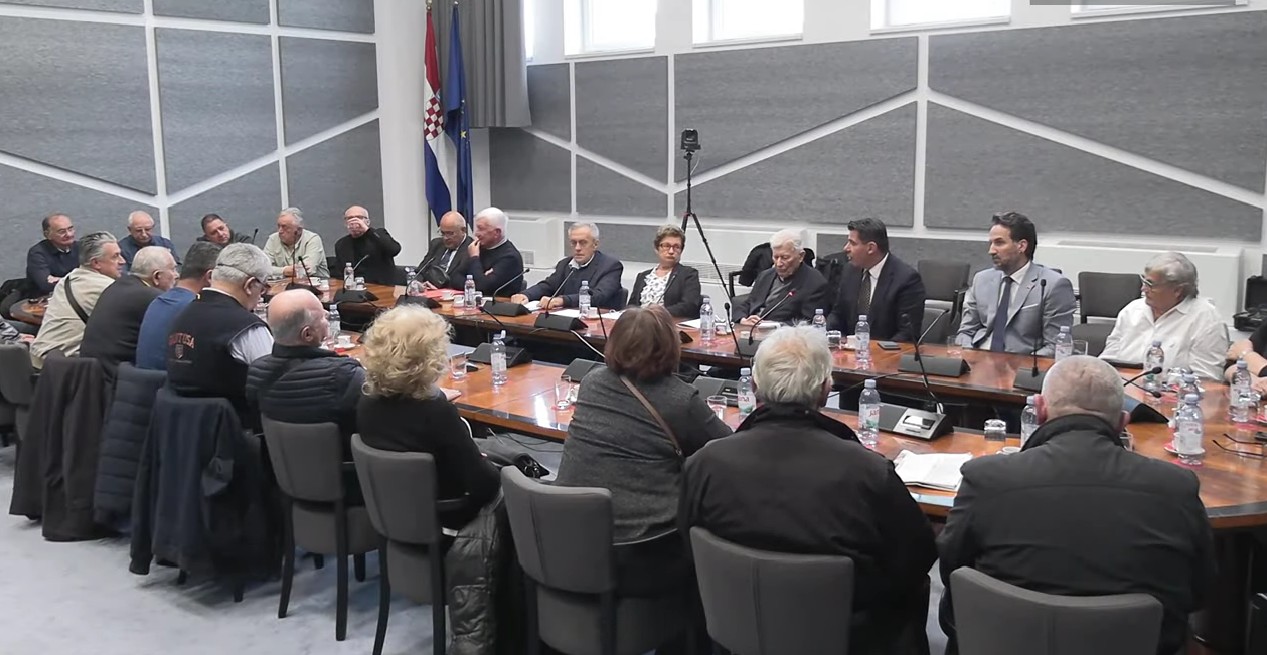 okrugli stol Božo Milanović